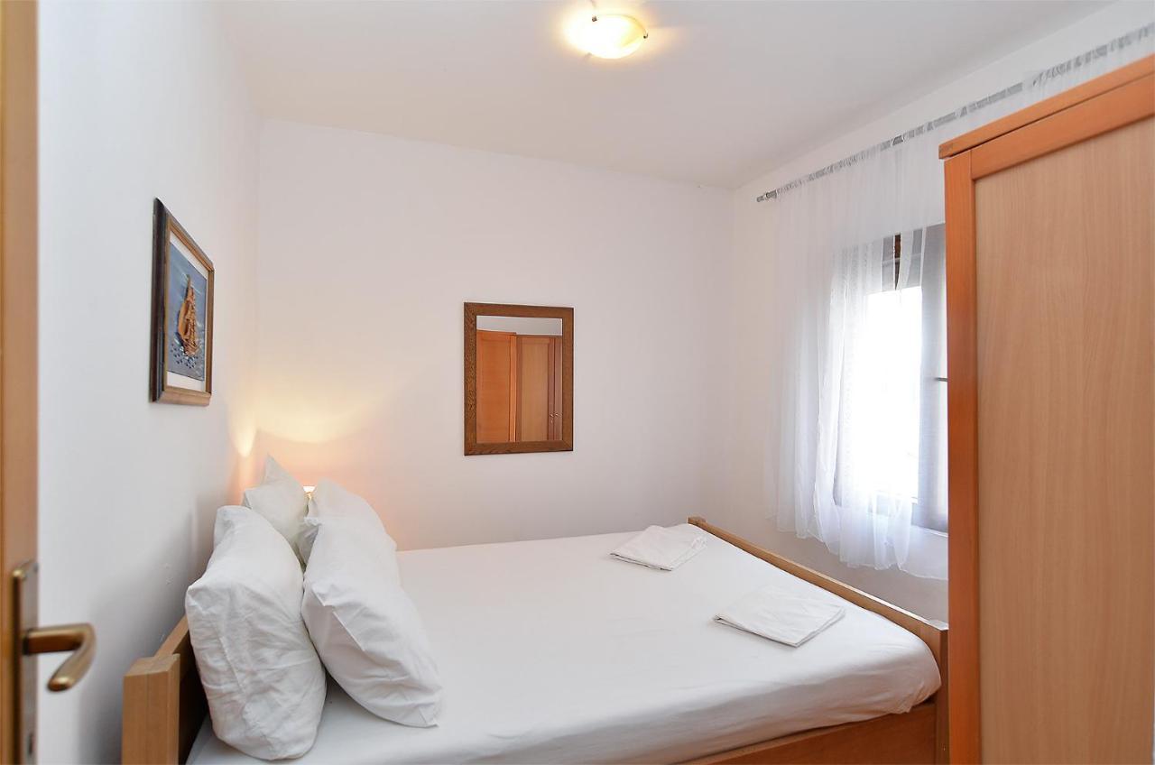 Apartments Orange 709 Фажана Екстер'єр фото