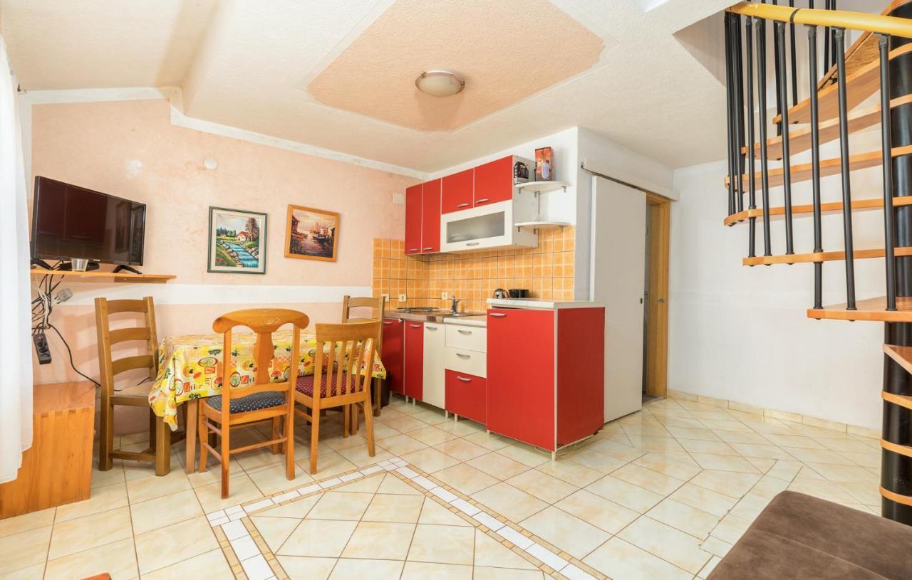Apartments Orange 709 Фажана Екстер'єр фото