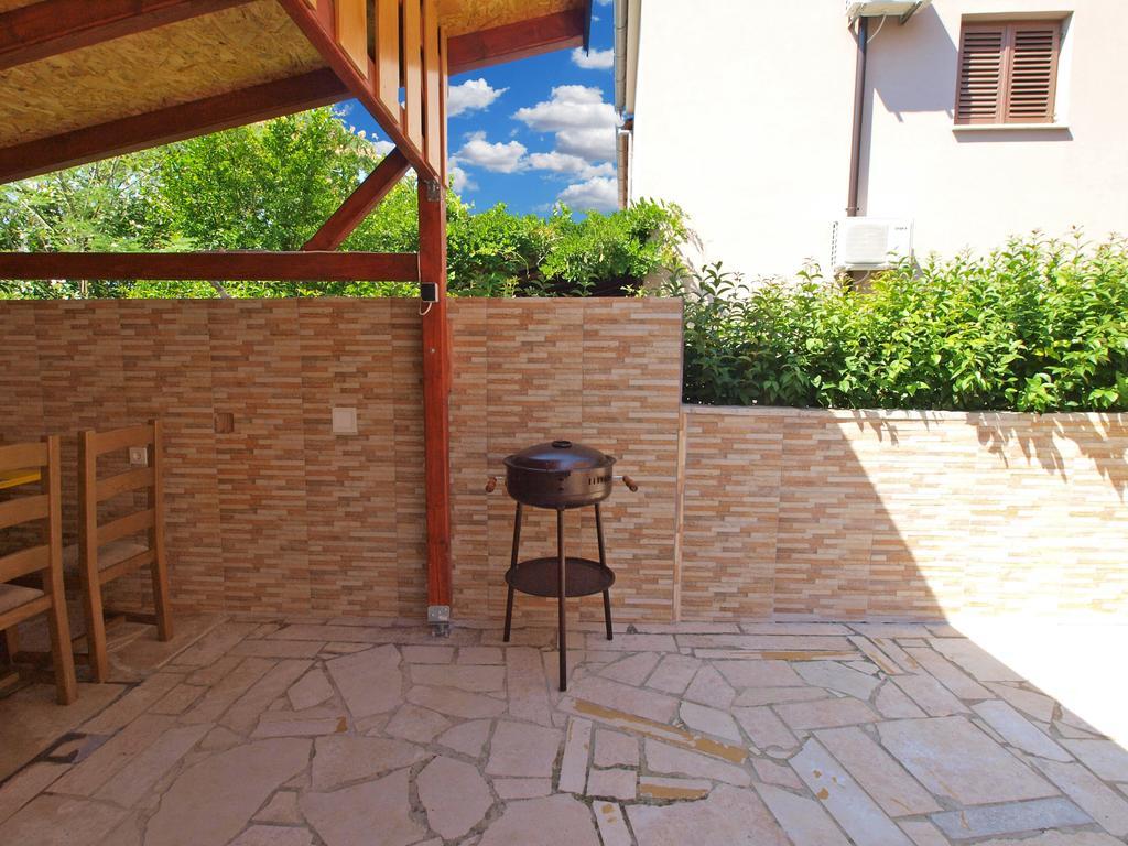 Apartments Orange 709 Фажана Екстер'єр фото